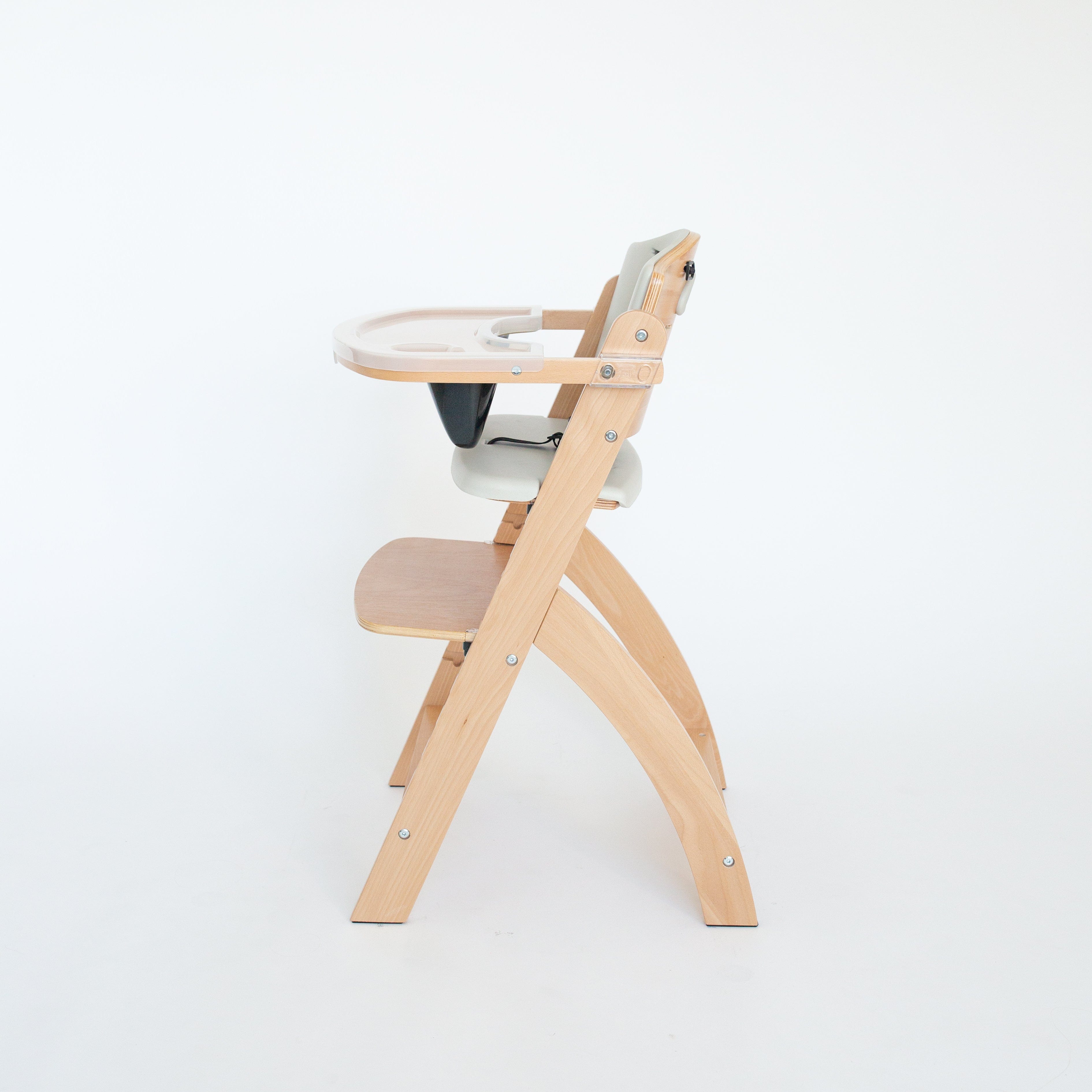 Beyond Junior® Y High Chair (2025)