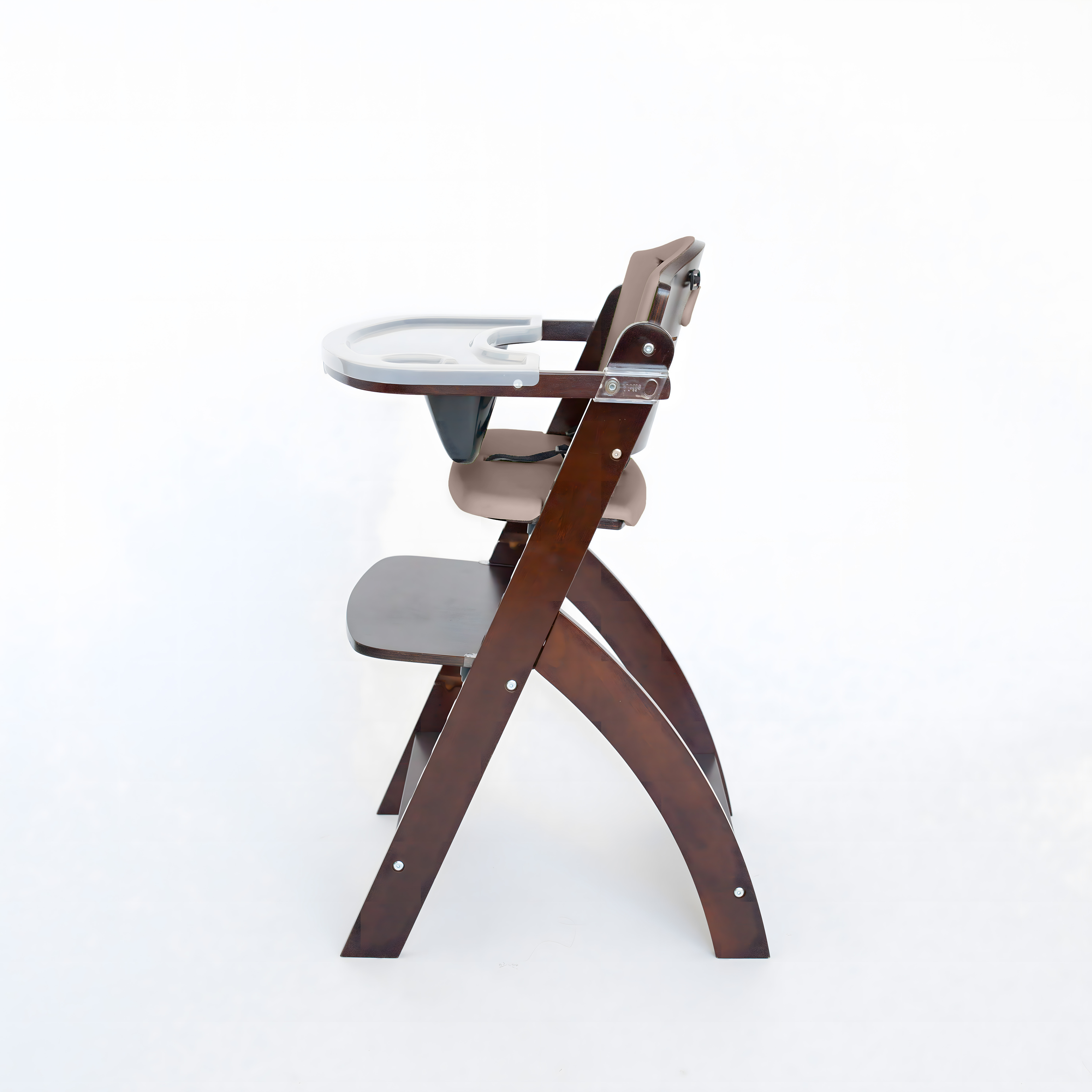 Beyond Junior® Y High Chair (2025)
